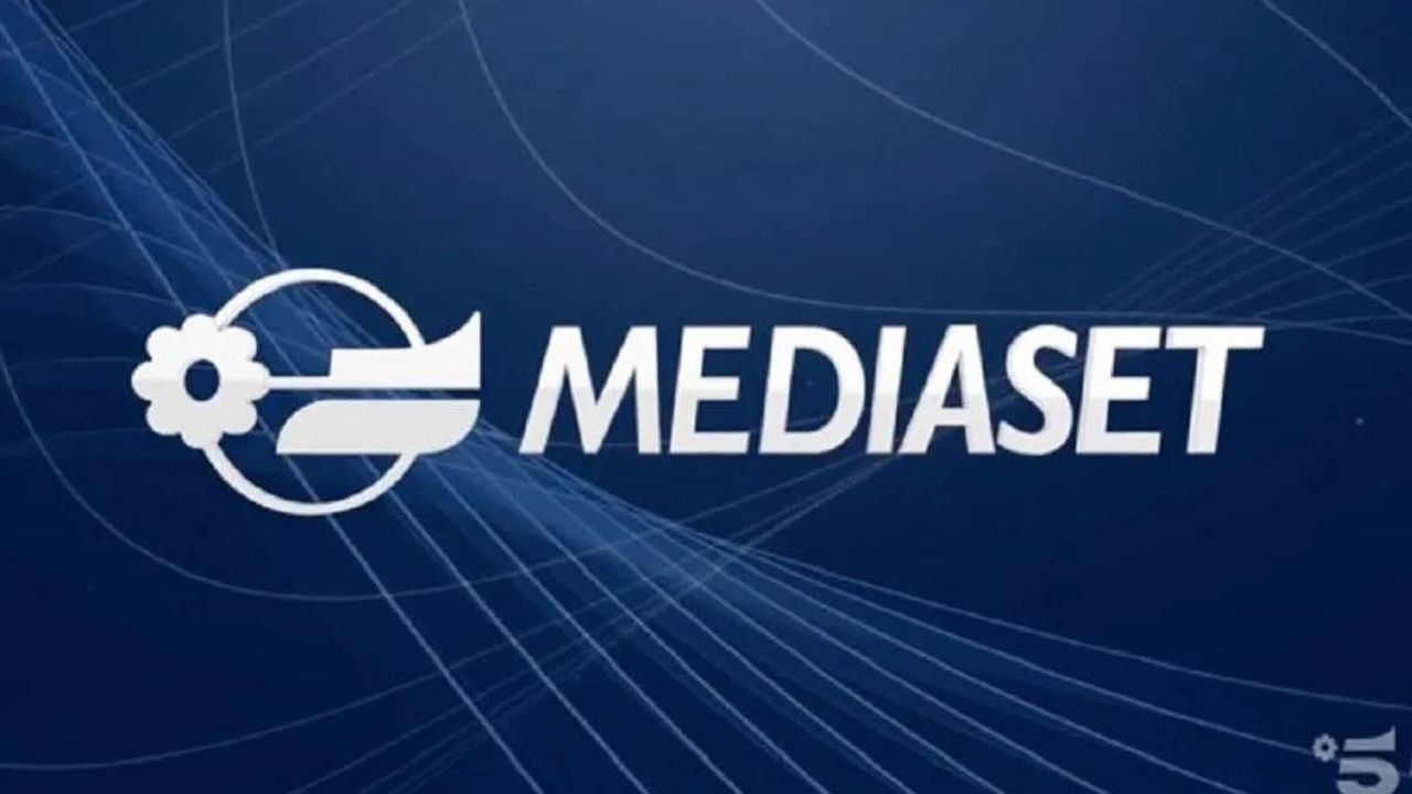 Rilascio degli ostaggi in Medio Oriente, Mediaset cambia programmazione: tutte le variazioni (in arrivo)
