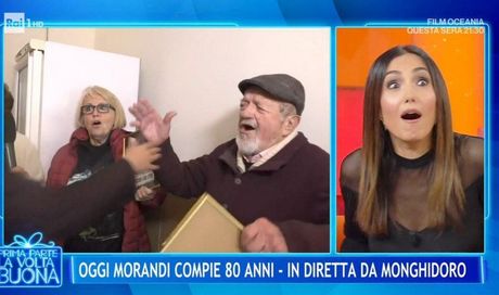 La Volta Buona, gaffe di un amico di Gianni Morandi: “Chi vince tra Benfica e Bologna? Io sono per la fi*a!” (Video)