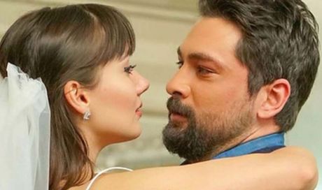 Forbidden Fruit si ferma? Mediaset riduce gli spazi alla soap: la delusione del pubblico