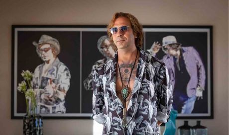 Checco Zalone, il trailer di Buen Camino: un ritorno alle origini cinematografiche del comico