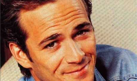 I’m Luke Perry, l’altra faccia di un’icona: il documentario sulla star di Beverly Hills 90210 distrugge i luoghi comuni dello show business americano