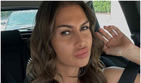 Mariana D’ Amico, chi è la bellissima agente immobiliare della TV. Studi, carriera, vita privata, tutto su di lei.