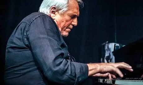 Intervista, Enrico Intra a Piano City, “La musica unisce e evita le guerre” | Un maestro di novant’anni ci insegna la musica