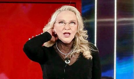 L’isola dei famosi 2021: anche Eleonora Giorgi e Vera Gemma naufraghe?
