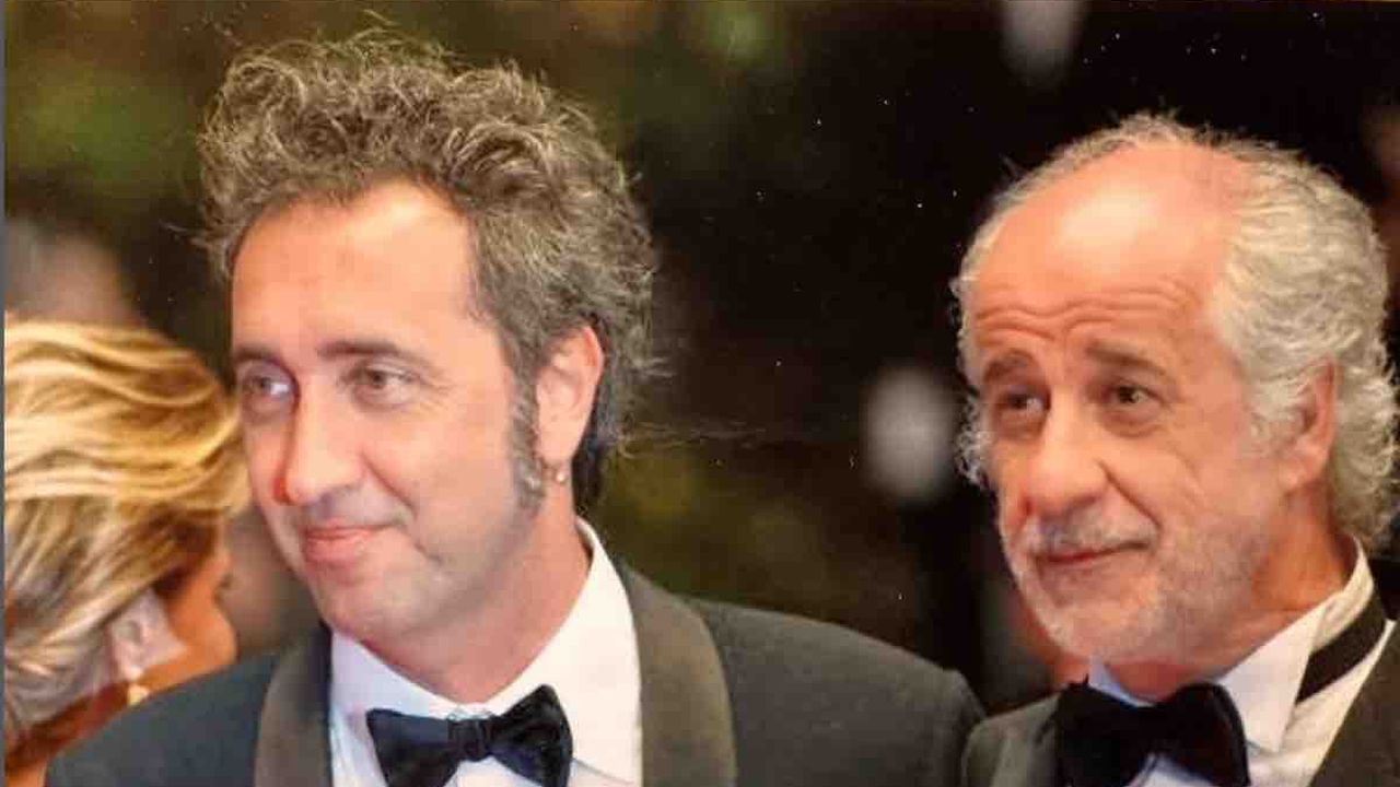 Paolo Sorrentino, la verità su Loro e Silvio Berlusconi: perchè l’opera cinematografica è sparita dalle piattaforme