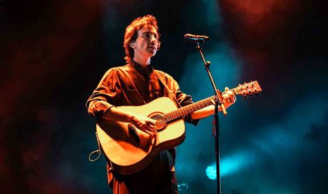 Bolle invita Diodato: magia all’Arena di Verona per Bolle and Friends | VIDEO