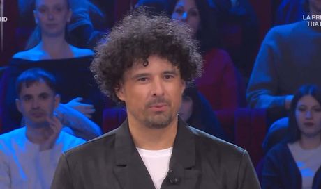 Thiago dal Brasile sfida il dottore ad Affari tuoi: quanto ha vinto a ritmo di samba