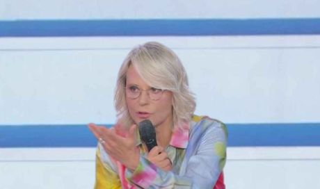 “Non lo manderà più in onda”. La scelta di Maria De Filippi
