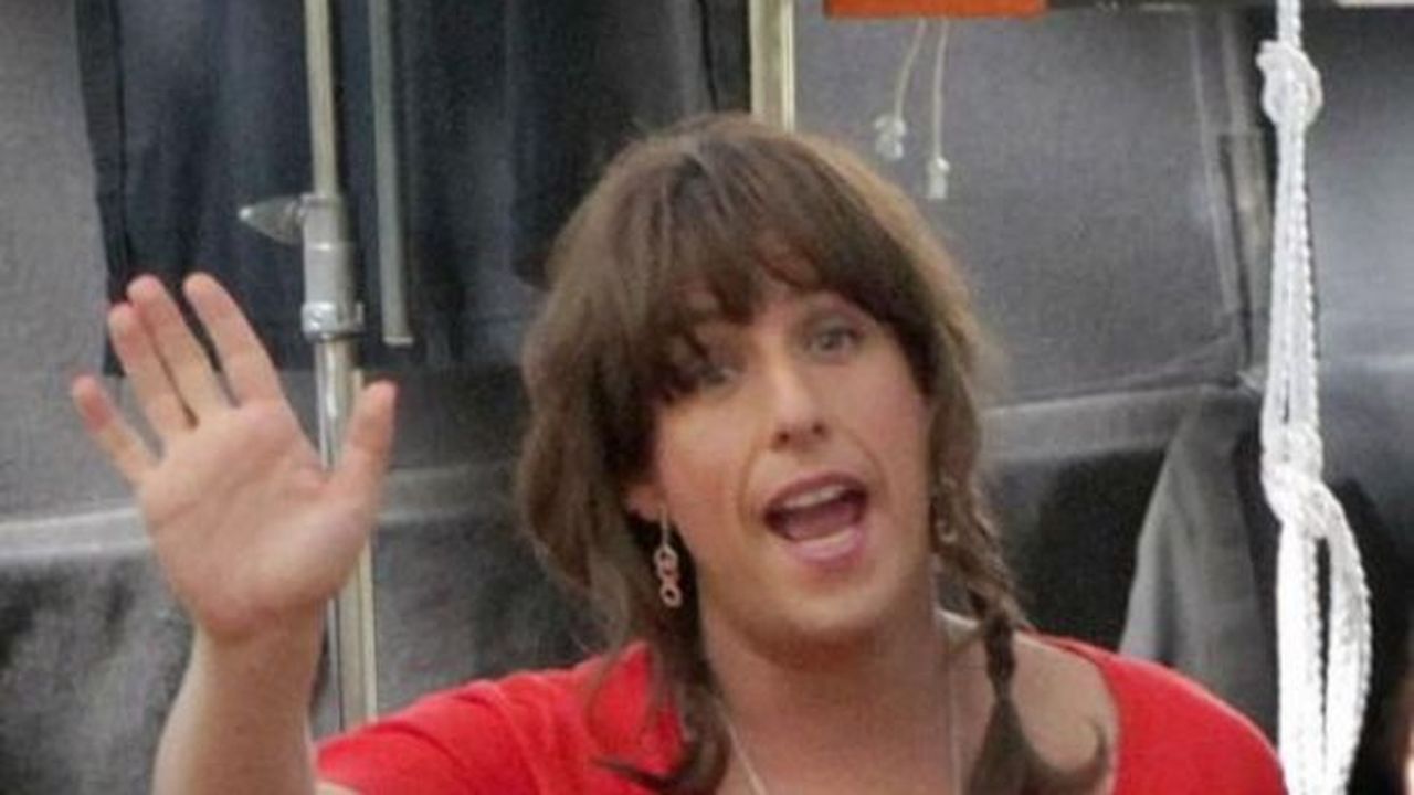 Adam Sandler nei panni di…sua sorella, sul set di Jack and Jill- Le foto