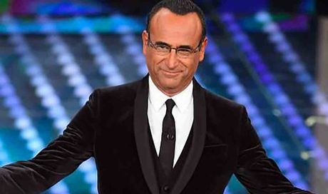 Carlo Conti, ‘democristiano’ per scelta: 40 anni di Rai, Tale e Quale e la rotta verso Sanremo 2026