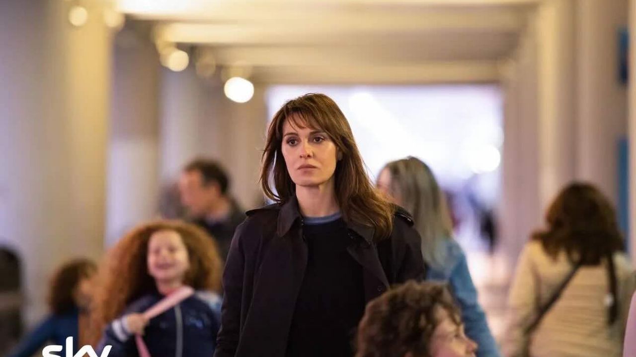 Paola Cortellesi nel segno del giallo: la nuova stagione di Petra è un’evoluzione del crime