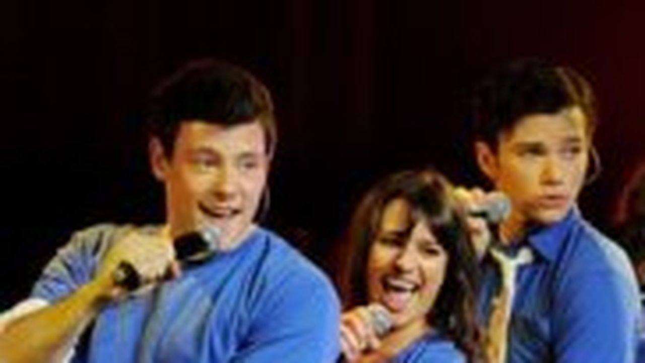Glee 3, Lea Michele, Chris Colfer e Cory Monteith non lasciano la serie (ma Chord Overstreet non tornerà). Poco probabile uno spin-off
