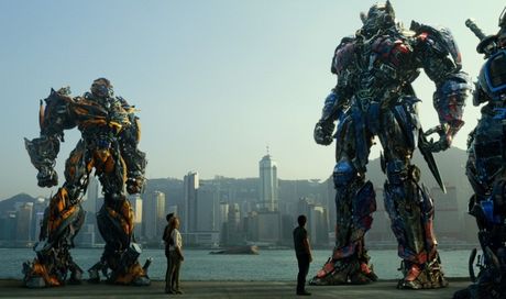 Transformers, squadrone di sceneggiatori per sequel e spin-off