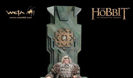 Lo Hobbit: la statua Weta di Re Thror sul trono