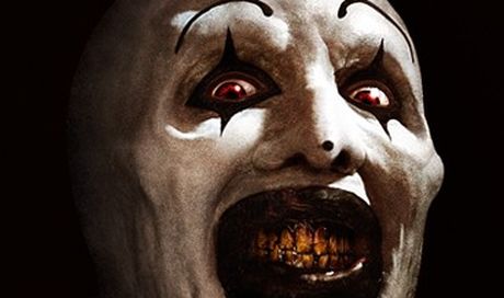 All Hollows’ Eve – locandina dell’horror con clown assassino