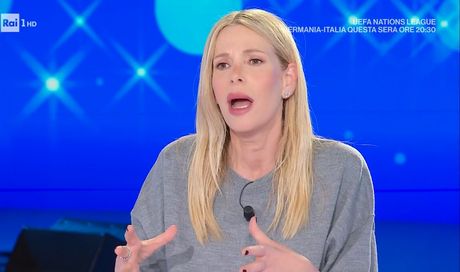 Alessia Marcuzzi si sfoga dopo le critiche a Sanremo 2025: “Mai drogata. Accetto critiche, ma questa mi dispiace” (VIDEO)