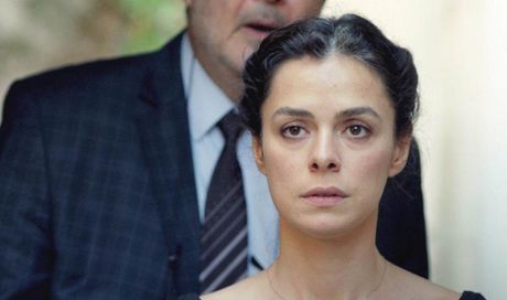 La Forza di una Donna, il finale è drammatico: Bahar cade nella disperazione