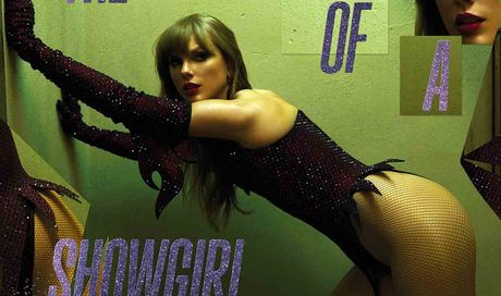Taylor Swift lancia un nuovo conto alla rovescia misterioso: i fan in attesa di un annuncio