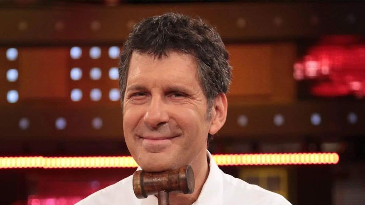 Stella Frizzi, le nuove foto dopo anni: l’incredibile somiglianza con il padre Fabrizio