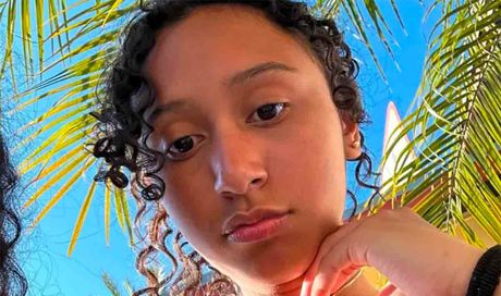 D4vid, il caso di Celeste Rivas, il corpo trovato nella sua Tesla: era morta da settimane