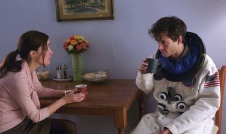 Foto e trailer italiano del film romantico Adam