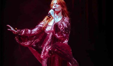 Florence + The Machine ufficiale torna il nuovo album Everybody Scream, in uscita il 31 ottobre
