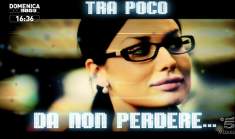 Domenica Live, la prima puntata in tempo reale su TvBlog. Il taglio è meno cheap, prima parte di Vinci da camera ardente, migliora con la Scampini, Minetti manda tutto a…