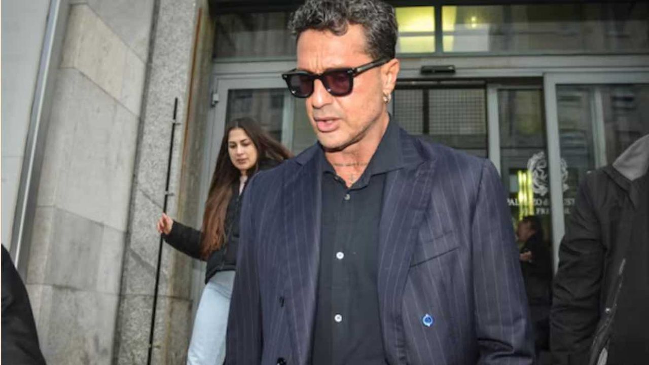 Fabrizio Corona, il profilo Instagram non è più attivo: l’ex Re dei paparazzi sparisce dai social