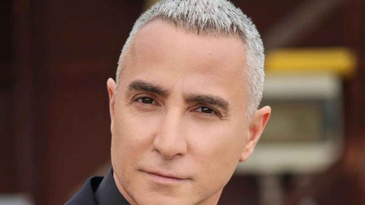 Giuliano Peparini a TvBlog: “La tv di oggi va dappertutto ma da nessuna parte. Sempre più necessaria una formazione accademica. Veronica? Ha il carattere più bello”. E sull’incontro con Whoopi Goldberg…