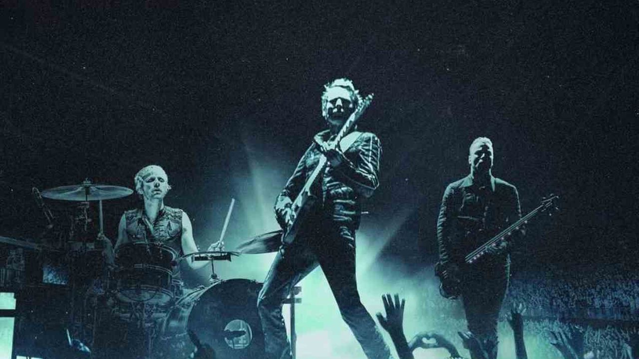 Tre anni dopo, i Muse tornano con “Unravelling”: il primo passo verso un nuovo inizio?