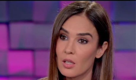 “Possiamo parlare d’altro?”, l’ospite gela Silvia Toffanin. Cosa è successo a Verissimo