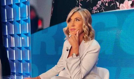Pomeriggio 5, Myrta Merlino saluta il pubblico: le voci sul suo futuro a Mediaset