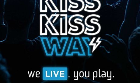 Concerto di radio Kiss Kiss: la prima tappa a piazza del Plebiscito. Tutti i cantanti