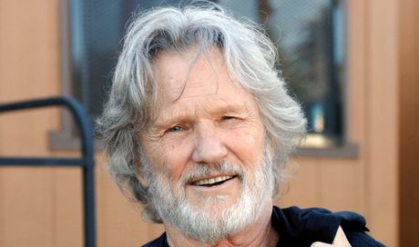 Kris Kristofferson: 10 film per ricordare l’attore e cantante country morto a 88 anni