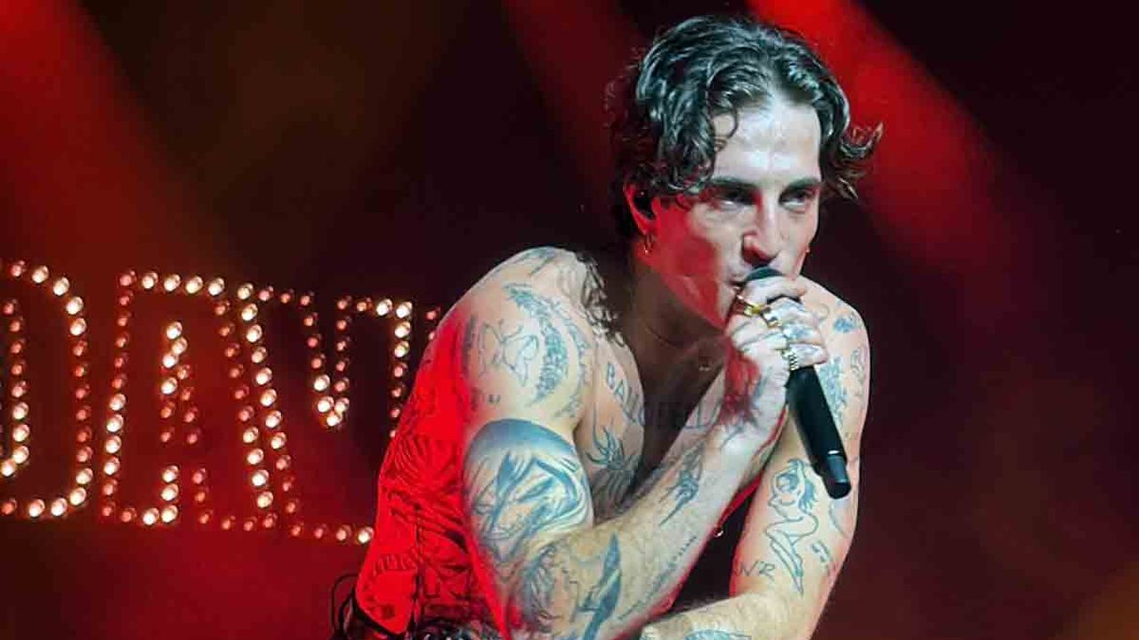 Damiano David, debutto solista a Milano: show asciutto, carisma totale e un messaggio alla sua storia | C’è anche Cremonini