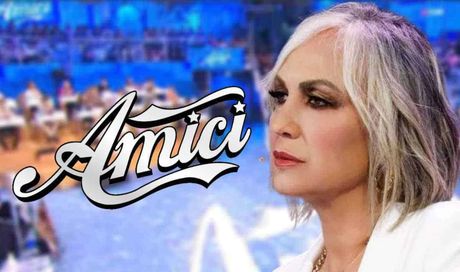 Amici, anticipazioni: la Celentano furiosa contro un allievo. Dopo il gesto 3 nuovi ingressi nella scuola