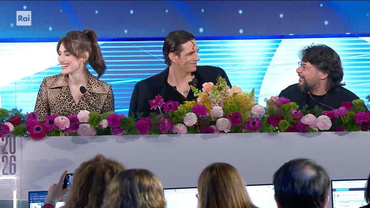 Sanremo 2026, la conferenza stampa della seconda serata: “Il Festival si conferma l’evento più visto in Italia, nonostante le flessioni”