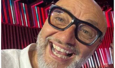 Pasquale Romano, chi è il Dottore di Affari Tuoi: età, laurea, moglie e figli, dove vive, il rapporto con De Martino