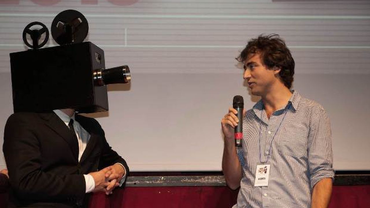 Il Candidato, Ludovico Bessegato a Tvblog: “È un mix tra una web serie e una serie tradizionale. Ci siamo ispirati a Parks and Recreation e Veep”
