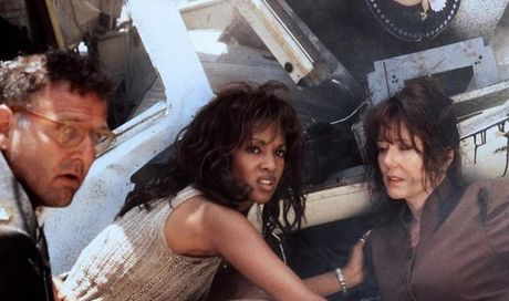 Independence Day 2: l’attrice Vivica Fox svela dettagli sulla trama