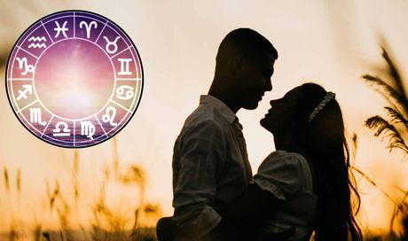 Oroscopo di inizio luglio, amore per un segno: un altro dovrà fare una scelta
