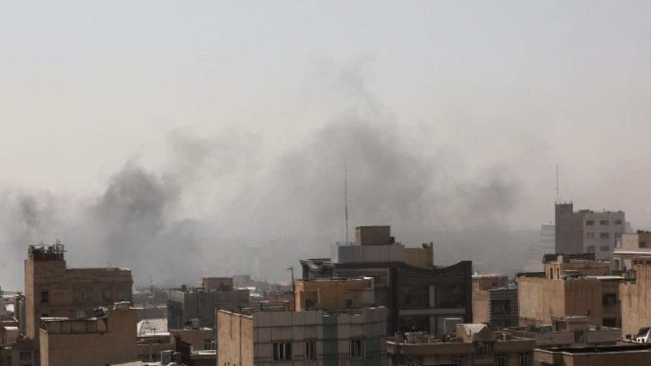 Attacco Israele-USA in Iran, cambia il palinsesto Rai e Mediaset: le modifiche principali