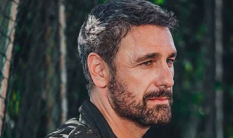 Raoul Bova querela tutti, la cifra (choc) per il danno risarcitorio. “Nella lista anche una conduttrice”