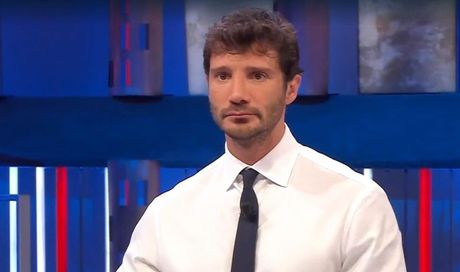 Affari Tuoi, Stefano De Martino e la proposta inaspettata. La puntata al cardiopalma