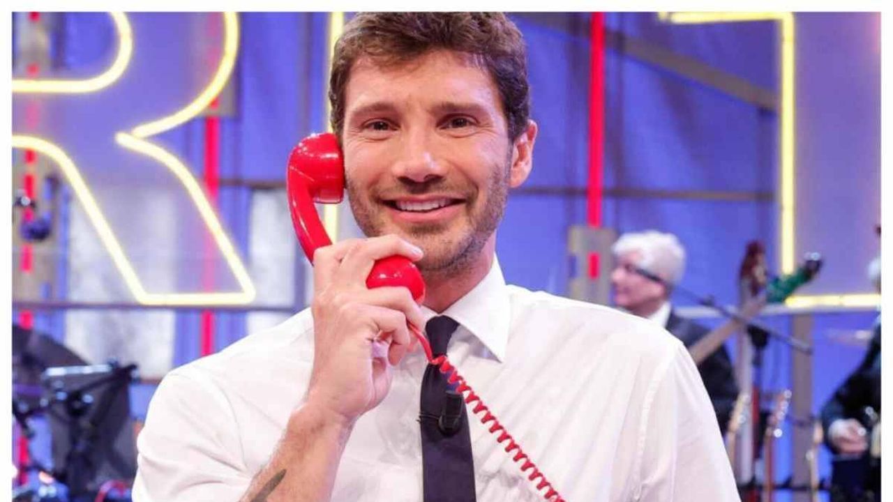 Si ferma De Martino: perché stasera 6 febbraio non va in onda Affari Tuoi