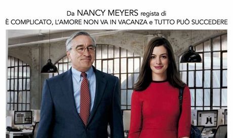 Lo stagista inaspettato: poster e foto del film con Robert De Niro e Anne Hathaway