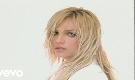 Britney Spears – Everytime