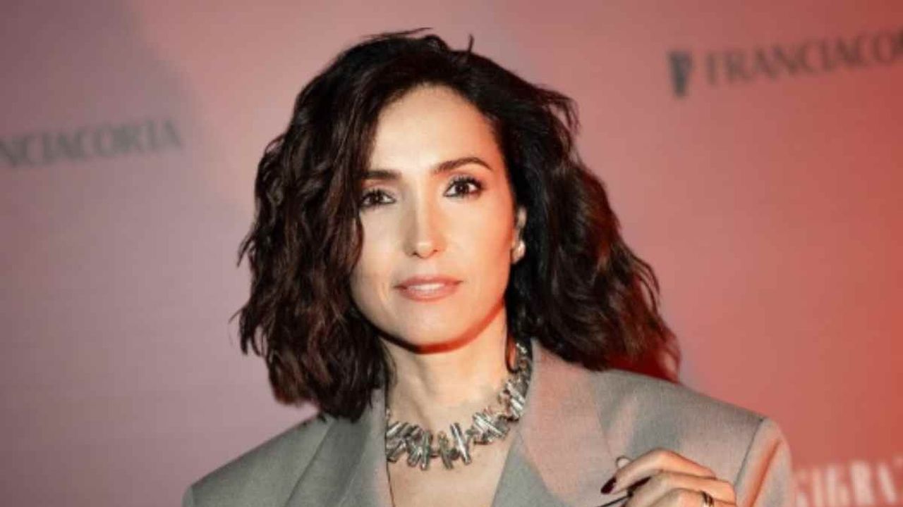 Le foto mai pubblicate di Caterina Balivo. I suoi 40 anni, il super outfit, il mega party