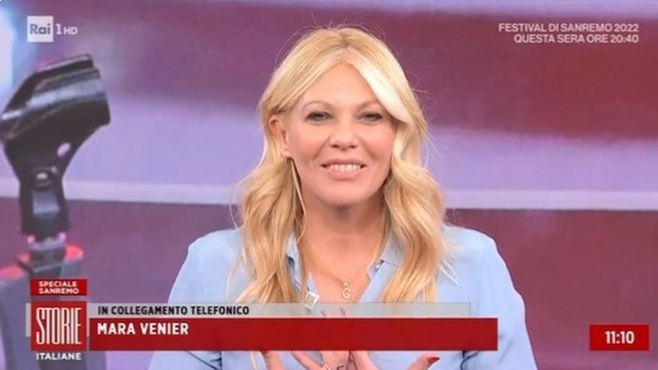 Sanremo 2022: Ciao Zia Mara, la reazione della Venier: “Mi salutano tutti e sono contenta” (video)