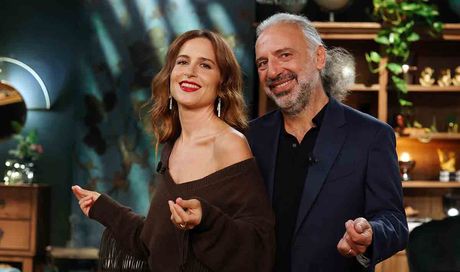INTERVISTA ESCLUSIVA – Stefano Bollani e Valentina Cenni: “Amiamo la nostra trasmissione incosciente”